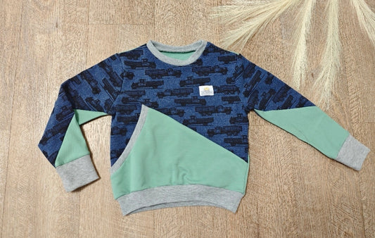 Sweatshirt